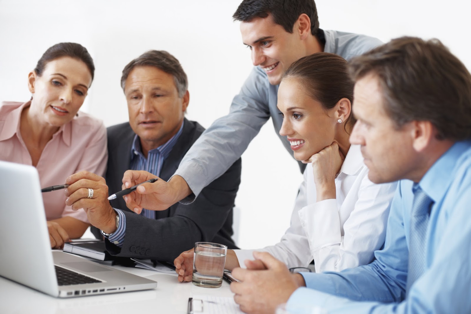 Cơ hội thăng tiến rộng mở dành cho việc làm tiếng Anh online